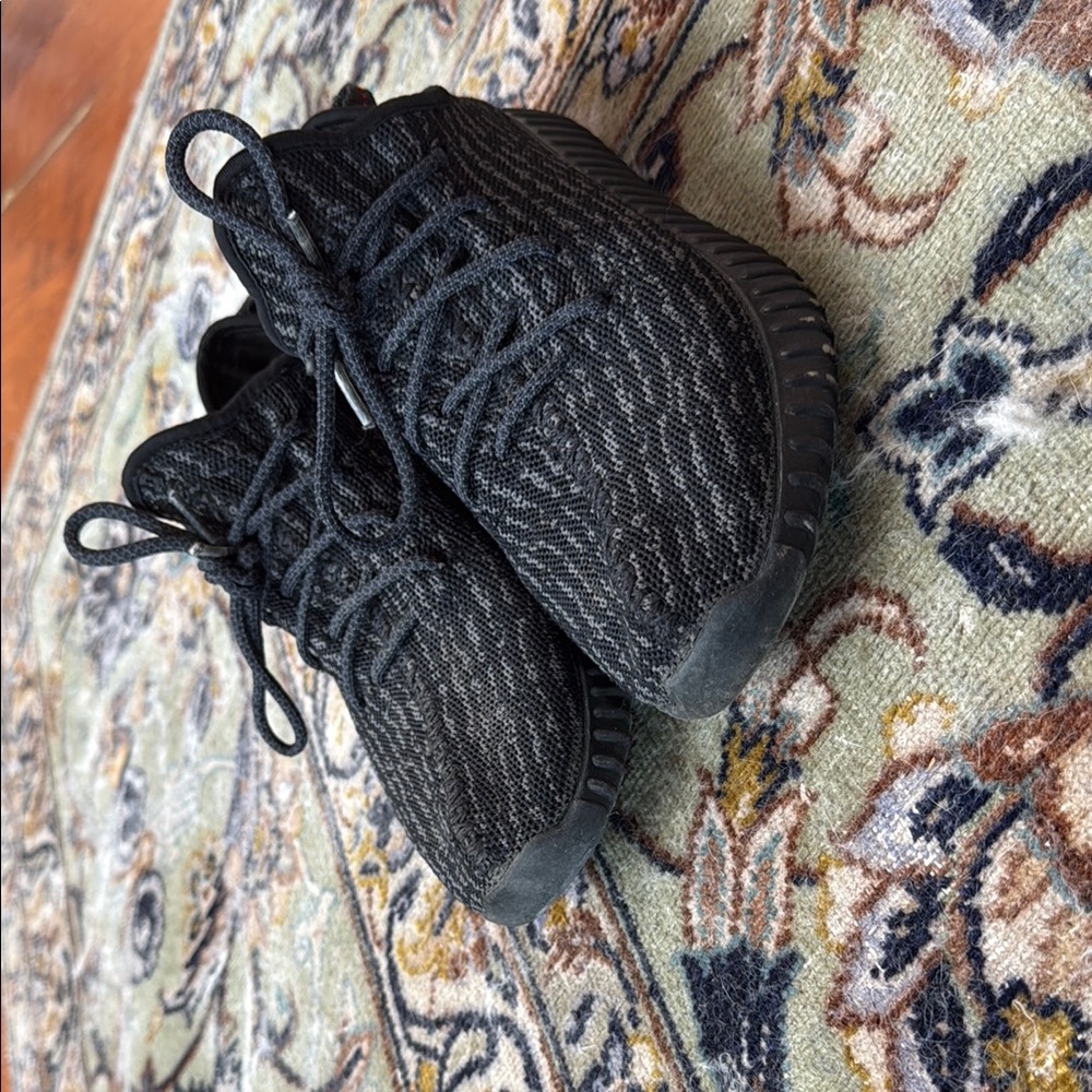 Pirate black Yeezy boost 350